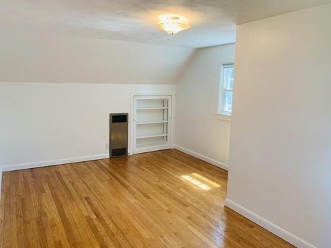 34 Ogden St, Springfield, MA 01151 photo 11
