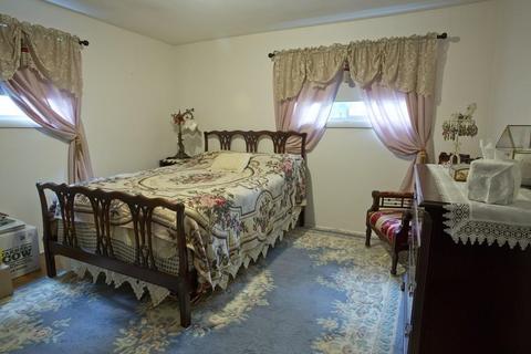 93 Francis St, Springfield, MA 01104 photo 8