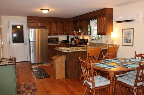 63 Grove St, Upton, MA 01568 photo 3