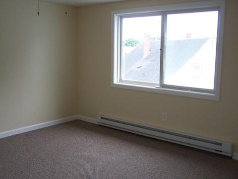 75 Cabot St #13, Beverly, MA 01915 photo 9