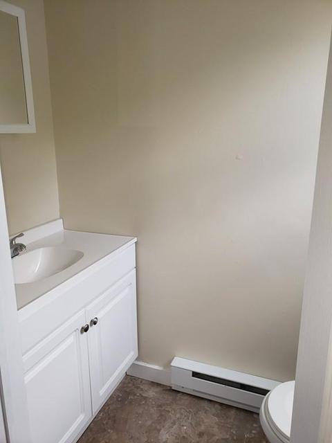 42 Chester St, Springfield, MA 01105 photo 5