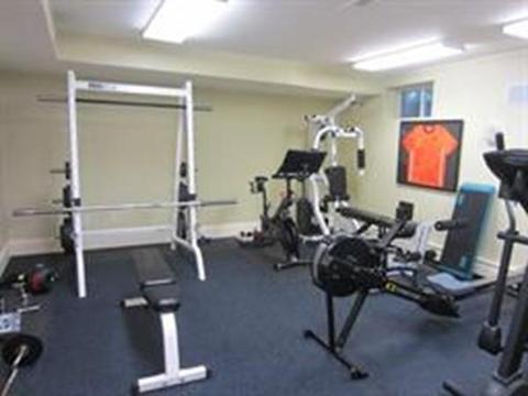 124 Dover Rd, Wellesley, MA 02482 photo 15