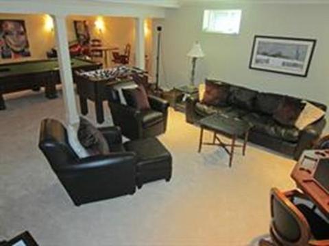 124 Dover Rd, Wellesley, MA 02482 photo 14