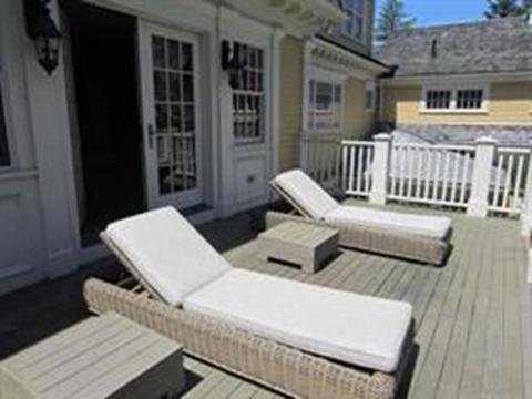 124 Dover Rd, Wellesley, MA 02482 photo 20