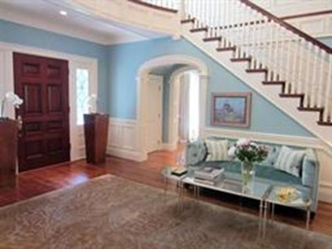 124 Dover Rd, Wellesley, MA 02482 photo 2