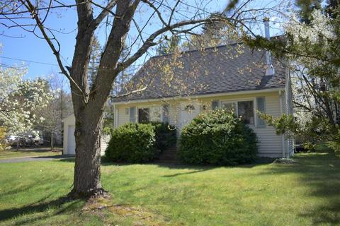 72 Strong St, Easthampton, MA 01027 photo 1