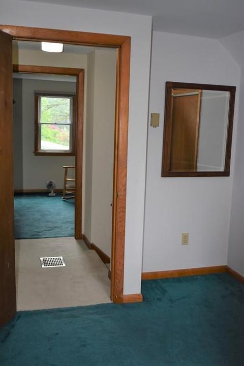 72 Strong St, Easthampton, MA 01027 photo 22