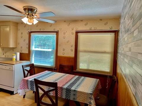 49 Leo Dr, Chicopee, MA 01020 photo 6
