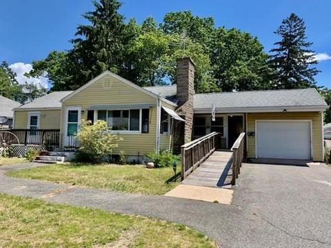 49 Leo Dr, Chicopee, MA 01020 photo 1