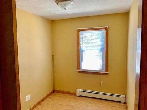 49 Leo Dr, Chicopee, MA 01020 photo 15
