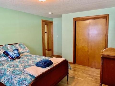 49 Leo Dr, Chicopee, MA 01020 photo 13