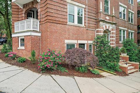 34 Garrison Rd #1B, Brookline, MA 02445 photo 2