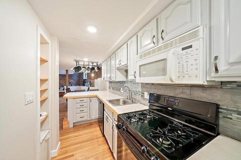 34 Garrison Rd #1B, Brookline, MA 02445 photo 11