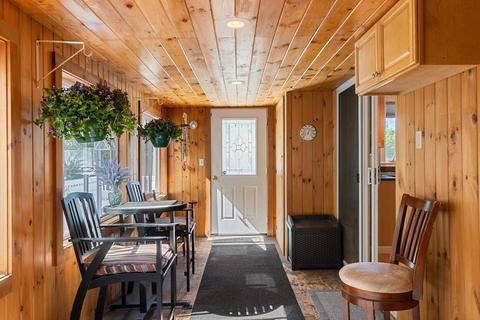 16 Elm St, Townsend, MA 01469 photo 8