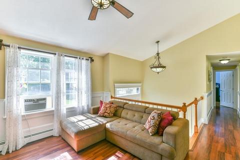 25 Riverside Dr, Webster, MA 01570 photo 17