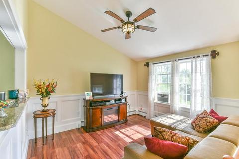25 Riverside Dr, Webster, MA 01570 photo 16