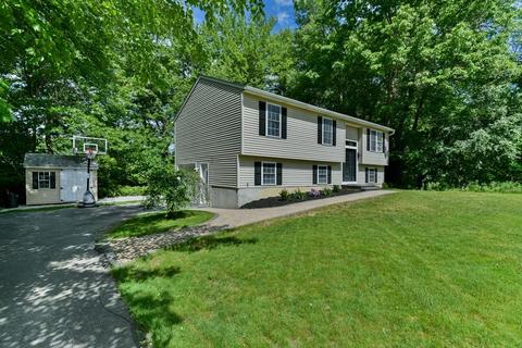 25 Riverside Dr, Webster, MA 01570 photo 2