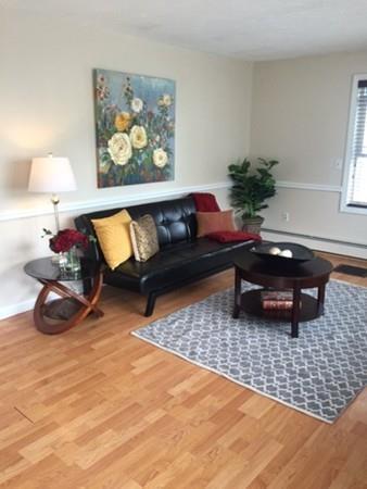 53 4th St, Worcester, MA 01602 photo 3