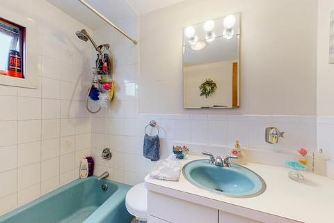 241 Everett St, Boston, MA 02134 photo 18