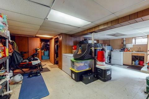 241 Everett St, Boston, MA 02134 photo 39