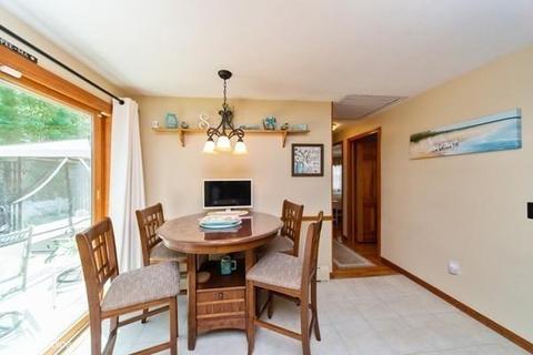 151 Blanan Dr, Chicopee, MA 01020 photo 11