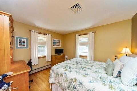 151 Blanan Dr, Chicopee, MA 01020 photo 20