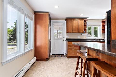 14 Burley St, Danvers, MA 01923 photo 8