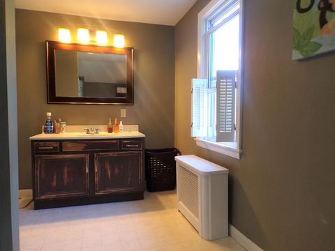 36 Frontenac St, Springfield, MA 01151 photo 12