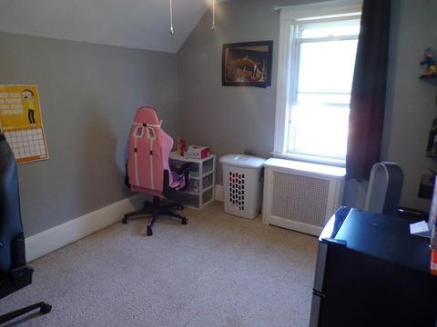 36 Frontenac St, Springfield, MA 01151 photo 18