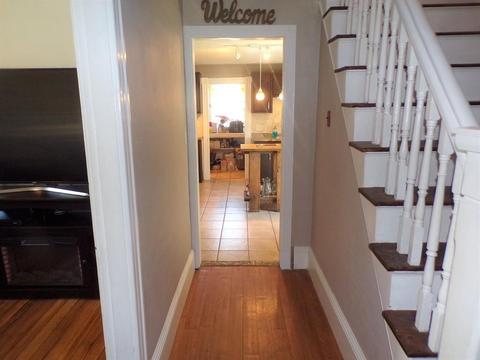 36 Frontenac St, Springfield, MA 01151 photo 14