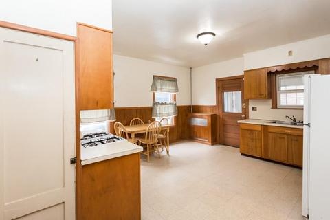 24 Fairmont Ave, Worcester, MA 01604 photo 11