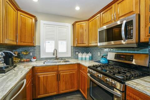 65 E Main #3, Gloucester, MA 01930 photo 8