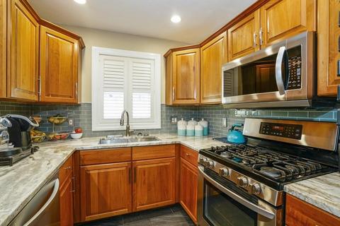 65 E Main #3, Gloucester, MA 01930 photo 11