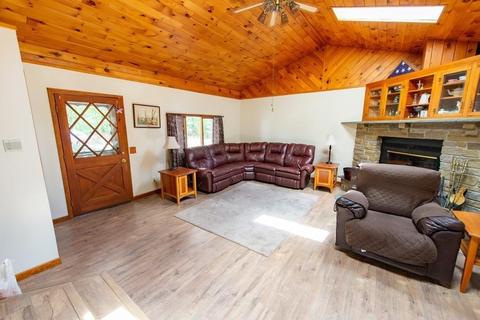 145 Ludlow Rd, Chicopee, MA 01020 photo 12