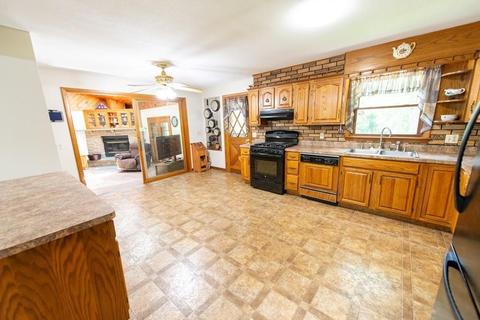 145 Ludlow Rd, Chicopee, MA 01020 photo 15
