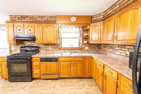 145 Ludlow Rd, Chicopee, MA 01020 photo 18