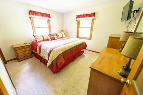 145 Ludlow Rd, Chicopee, MA 01020 photo 26