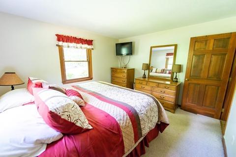 145 Ludlow Rd, Chicopee, MA 01020 photo 28