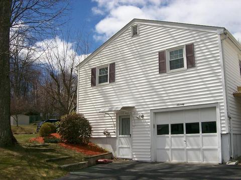 70 Venus Dr, Worcester, MA 01605 photo 5