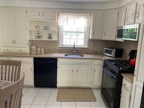 70 Venus Dr, Worcester, MA 01605 photo 13