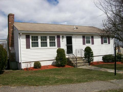 70 Venus Dr, Worcester, MA 01605 photo 1