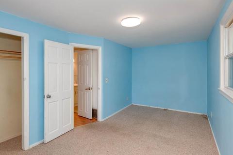 170 Pilgrim Ave, Worcester, MA 01604 photo 18