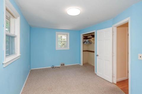 170 Pilgrim Ave, Worcester, MA 01604 photo 17