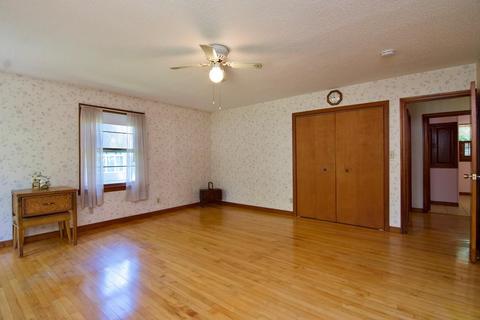 68 Fallston St, Springfield, MA 01119 photo 24