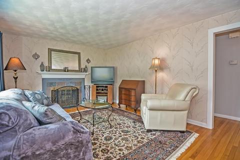 9 Bow St, Millis, MA 02054 photo 7