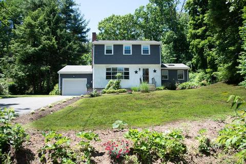 46 Dover Rd, Millis, MA 02054 photo 3