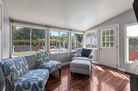 28 Circle Dr, Framingham, MA 01702 photo 8