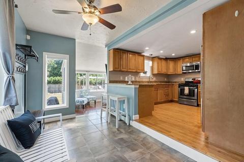 28 Circle Dr, Framingham, MA 01702 photo 7