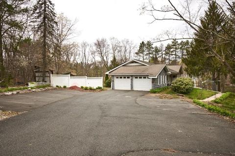 65 West St, Amherst, MA 01002 photo 4