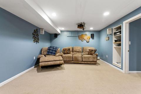 4 Brousseau Dr, Upton, MA 01568 photo 10